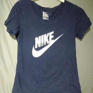 Nike tee shirt